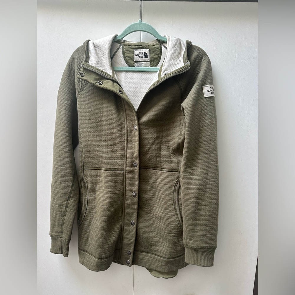 The North Face jacket.  Women’s small.